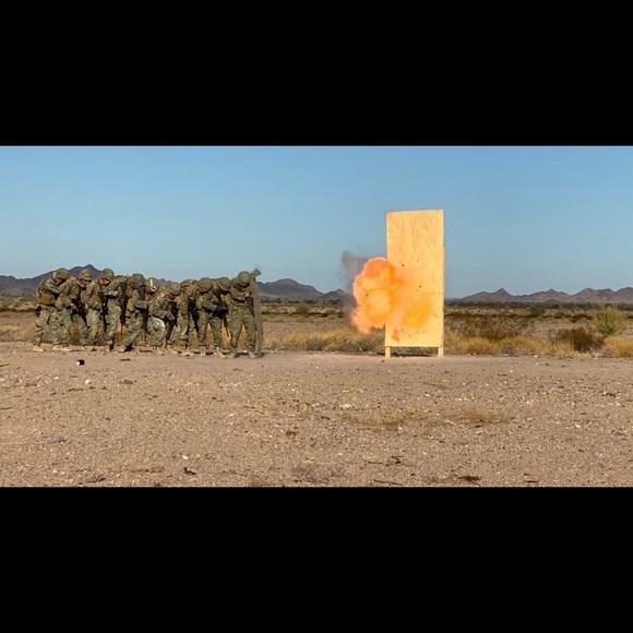 Meet your Posher, Mark - Picture 1 of 1